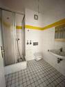 Badezimmer mit Dusche - 