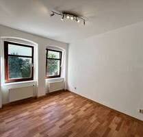 kleine 3- Raumwohnung mit Dusche im Erdgeschoss ! - Görlitz Innenstadt