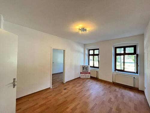 Helle 3-Raumwohnung - 
