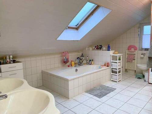 Badezimmer Ansicht 1 - 