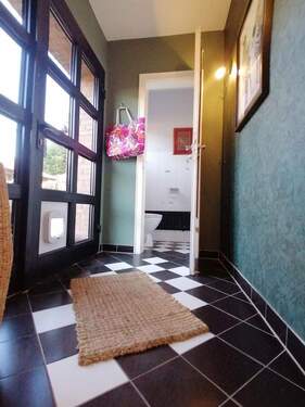 Eingangsbereich/Gäste-WC - 