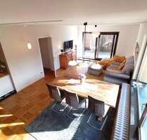 DHH Familienidyll in Fischeln: Echtholzböden, Kamin & viel Platz - Krefeld