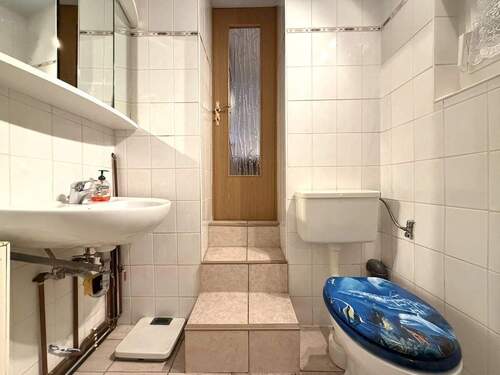 Badezimmer Erdgeschoss - 