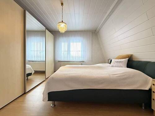 Schlafzimmer Dachgeschoss - 