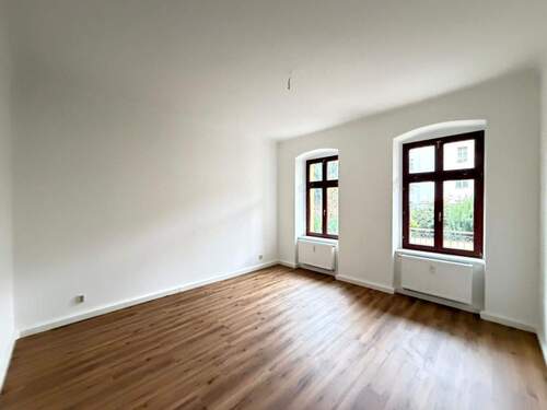 Renoviertes Wohnzimmer - 