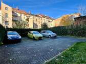 Parkplatz mit Autos - 