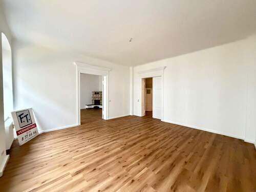 Renovierte Erdgeschosswohnung - 3 Zimmer Etagenwohnung in Görlitz