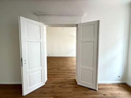 Offene Doppeltüren - 