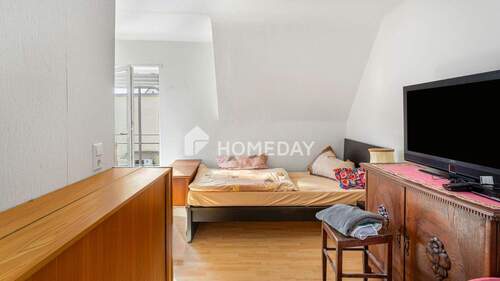 1. OG Wohnzimmer 1 - 