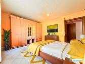 Elternschlafzimmer / EG - 