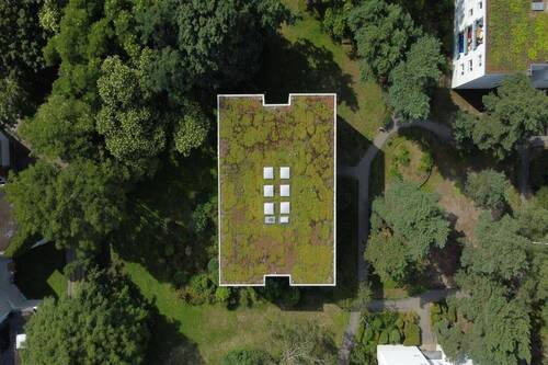 Luftbild Dach und Innenhof - 