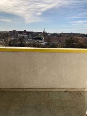 Balkon - Etagenwohnung mit 46,10 m&sup2; in Dessau-Roßlau zur Miete