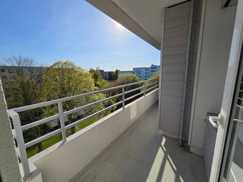Balkon - 3 Zimmer Etagenwohnung in Kronshagen