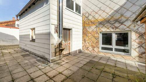 Innenhof 1 - Mehrfamilienhaus, Wohnhaus mit 276,50 m² in Frontenhausen zum Kaufen