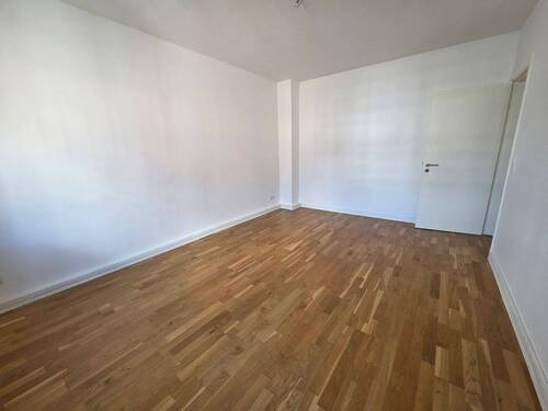 Wohnzimmer - 2 Zimmer Etagenwohnung zur Miete in Kiel