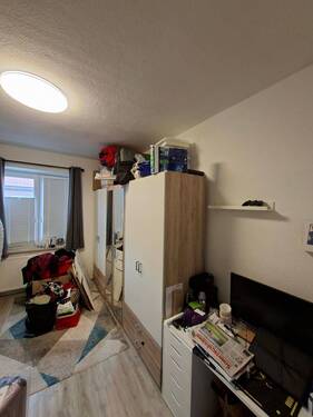 Kinderzimmer - Etagenwohnung mit 77,60 m&sup2; in Bremerhaven zur Miete