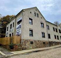 Großzügiges Mehrfamilienhaus mit viel Potenzial, verkehrsgünstige Lage in Werdau bei Zwickau