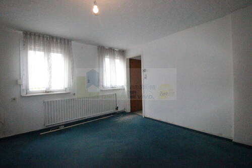 Einheit - EG - Wohnen - 1 Zimmer Mehrfamilienhaus, Wohnhaus in Schonach im Schwarzwald