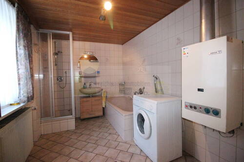 Einheit 1 - OG - Badezimmer - 