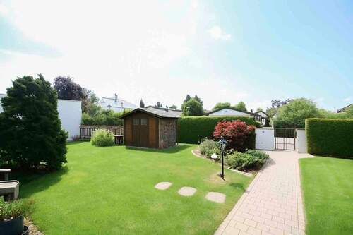 Garten West - 5 Zimmer Doppelhaushälfte in Gauting