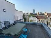 große Terrasse mit Süd-Ausrichtung - Pre-Sale: frisch saniert mit großer Süd-Terrasse!