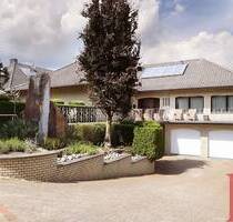 Freistehendes, großes Zweifamilienhaus in Kroge - Lohne-Kroge