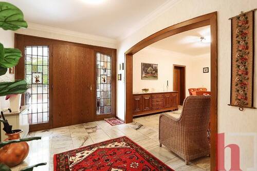 Diele Souterrain - 