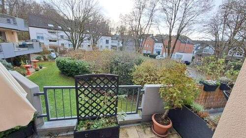 Blick vom Balkon - 2 Zimmer Etagenwohnung zur Miete in Aachen