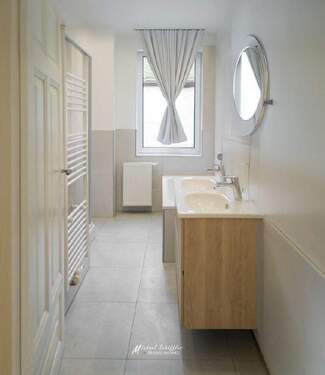 Bad - Büro in Fürth zur Miete