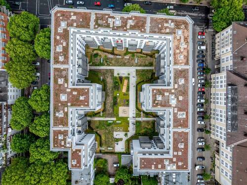 3 - 3 Zimmer Etagenwohnung in Berlin