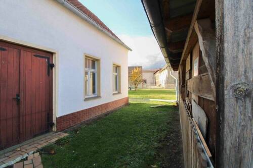 große Garage, Werkstatt - 