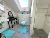 Badezimmer 1 Dachgeschoss - 