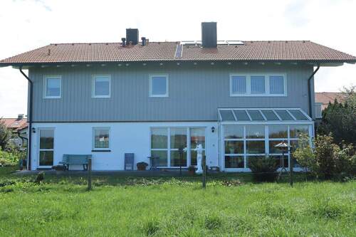 Nordseite - 9 Zimmer Mehrfamilienhaus, Wohnhaus in Halfing