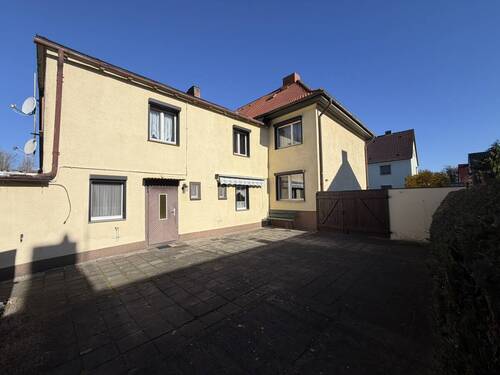 Süd-Ost-Ansicht - 5 Zimmer Doppelhaushälfte zum Kaufen in Bitterfeld-Wolfen