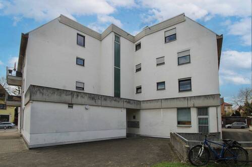 Außeneinsicht_Hauseingang - 