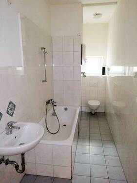 1. OG 6 - 3 Zimmer Etagenwohnung in Oberhausen