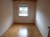 Kinderzimmer-/ Arbeitszimmer 1.JPG - 