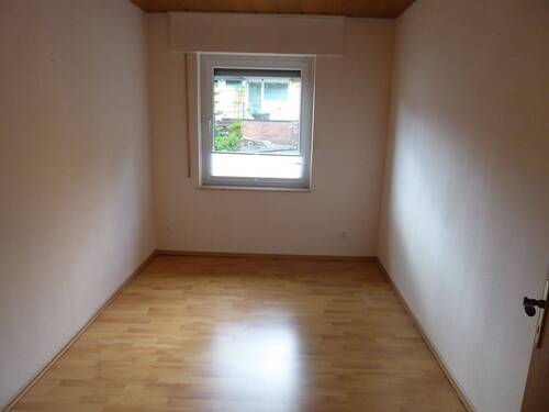 Kinderzimmer-/ Arbeitszimmer 1.JPG - 