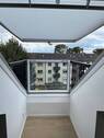 Dachfenster ausklappbar zu einem Balkon - 