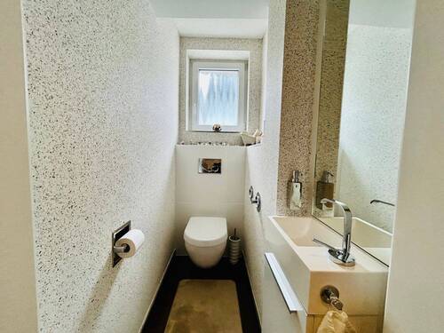 separates WC OG - 