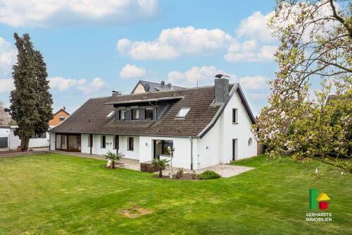 Luftbild hintere Hausansicht - Einfamilienhaus in Brüggen zum Kaufen