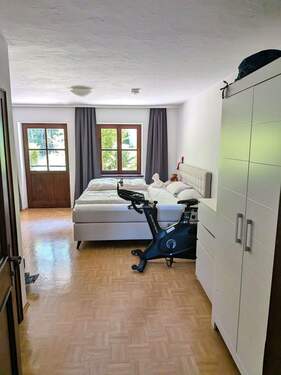 Schlafzimmer (2).jpg - 2 Zimmer Terrassenwohnung zur Miete in Bernried