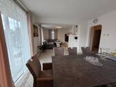 Ess- und Wohnzimmer - 