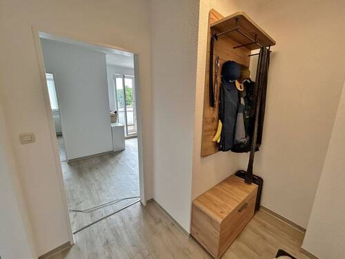 Garderobe - 2 Zimmer Etagenwohnung in Bremen