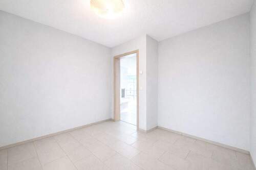 Diele Empfang - Einfamilienhaus mit 200,00 m&sup2; in Zimmern ob Rottweil zum Kaufen