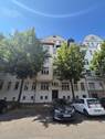 Hausfront - *Bezugsfreie' Dachgeschosswohnung im Altbau mit Blick ins Grüne