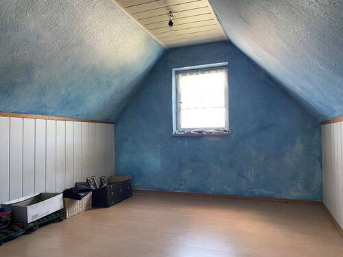 Dachzimmer 2.JPG - 