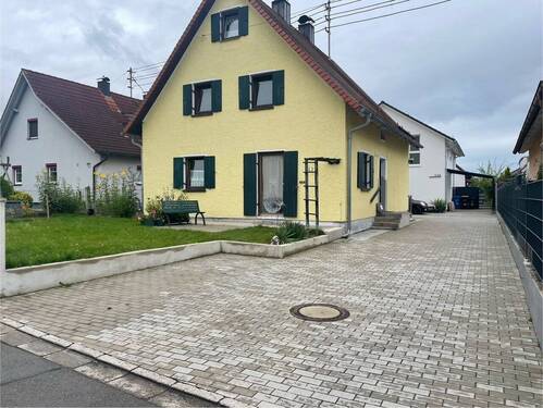 Stellplatz neue Pflasterfläche.jpg - 