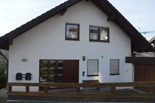 Haus - 6 Zimmer Mehrfamilienhaus, Wohnhaus zum Kaufen in Birkenfeld