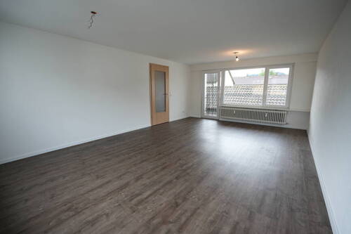 Wohn- und Esszimmer - Etagenwohnung mit 86,00 m² in Bad Säckingen zur Miete